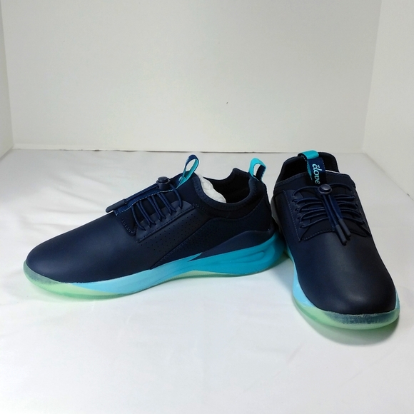 Clove Classic Healthcare Nursing Shoes - All Black Option, Size 8 New Sneakers main image 0